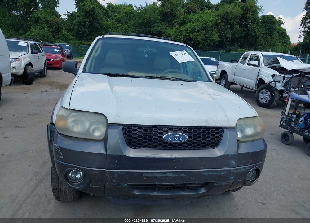 2006 FORD ESCAPE VIN: 1FMCU93106KA47242