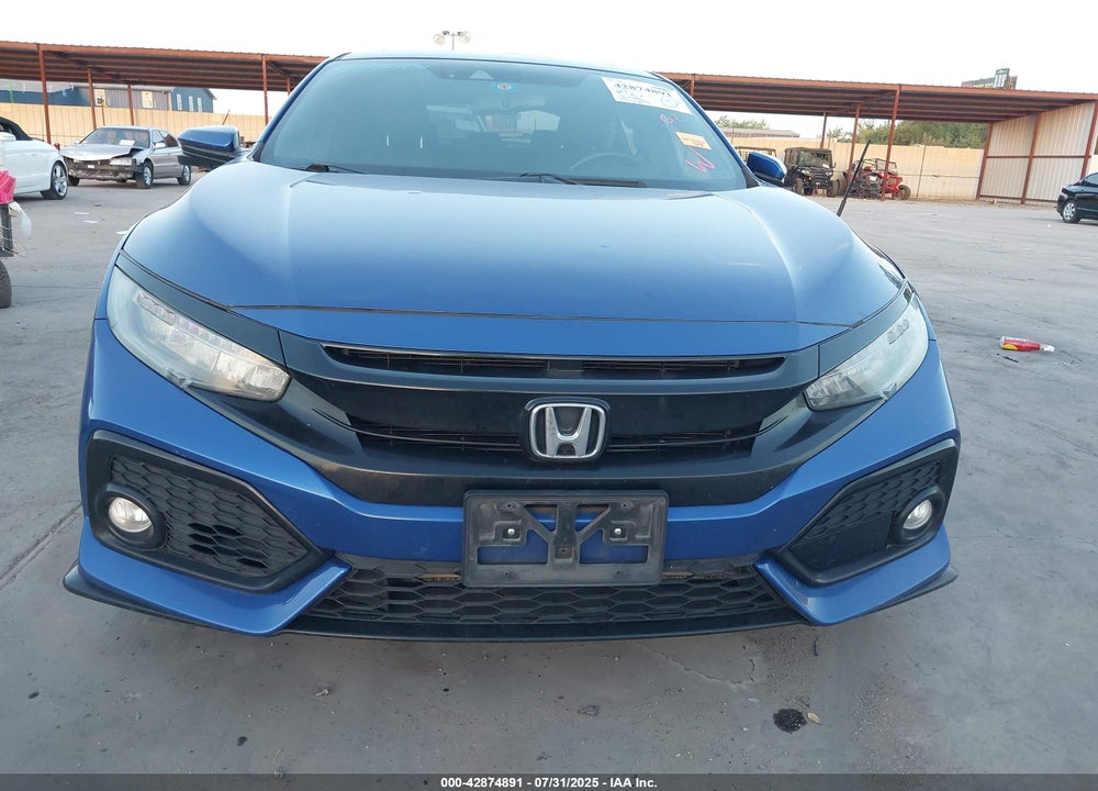 2018 HONDA CIVIC VIN: SHHFK7H93JU210447
