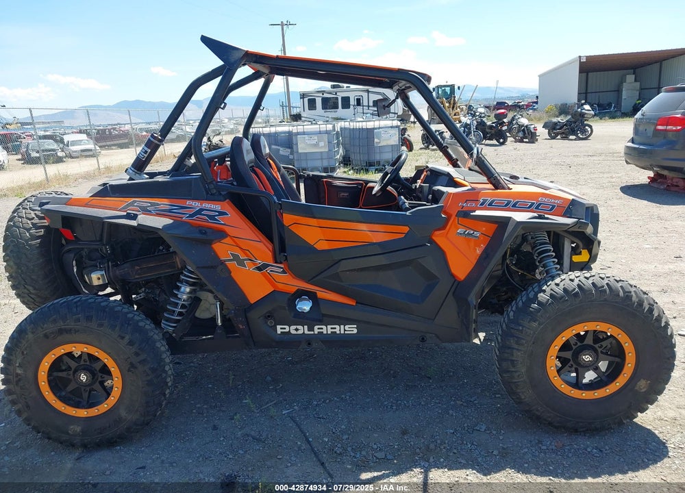 2015 POLARIS RZR XP 1000 EPS VIN: 3NSVDE999FF427355