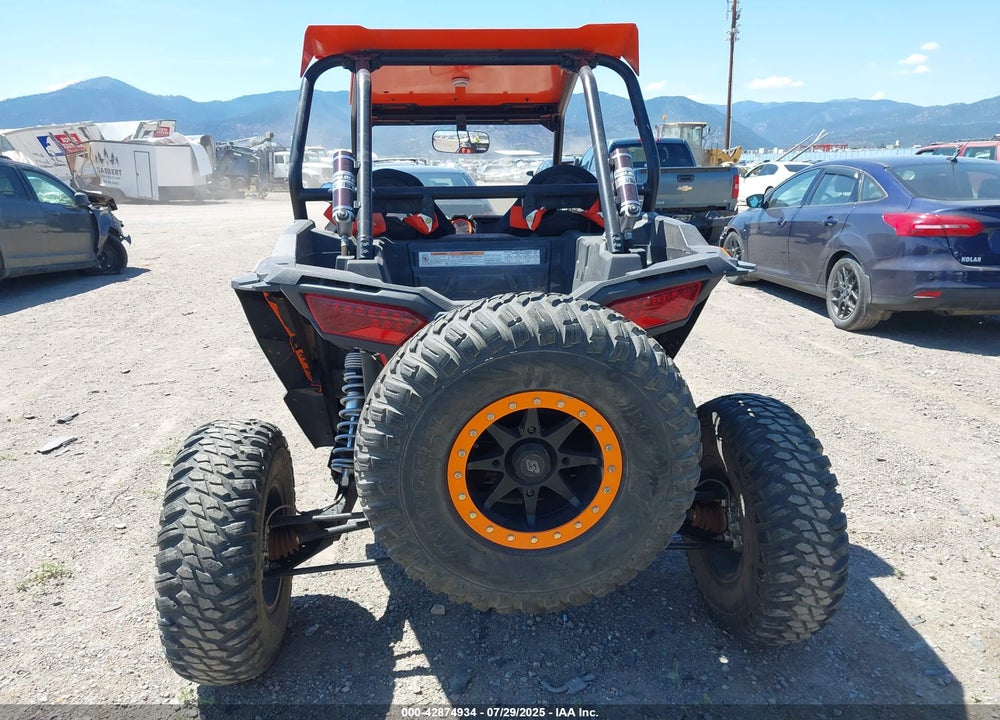 2015 POLARIS RZR XP 1000 EPS VIN: 3NSVDE999FF427355