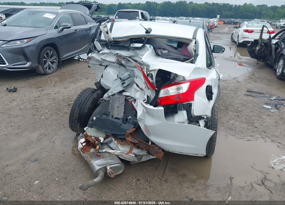 2013 FORD FOCUS VIN: 1FADP3F29DL232002