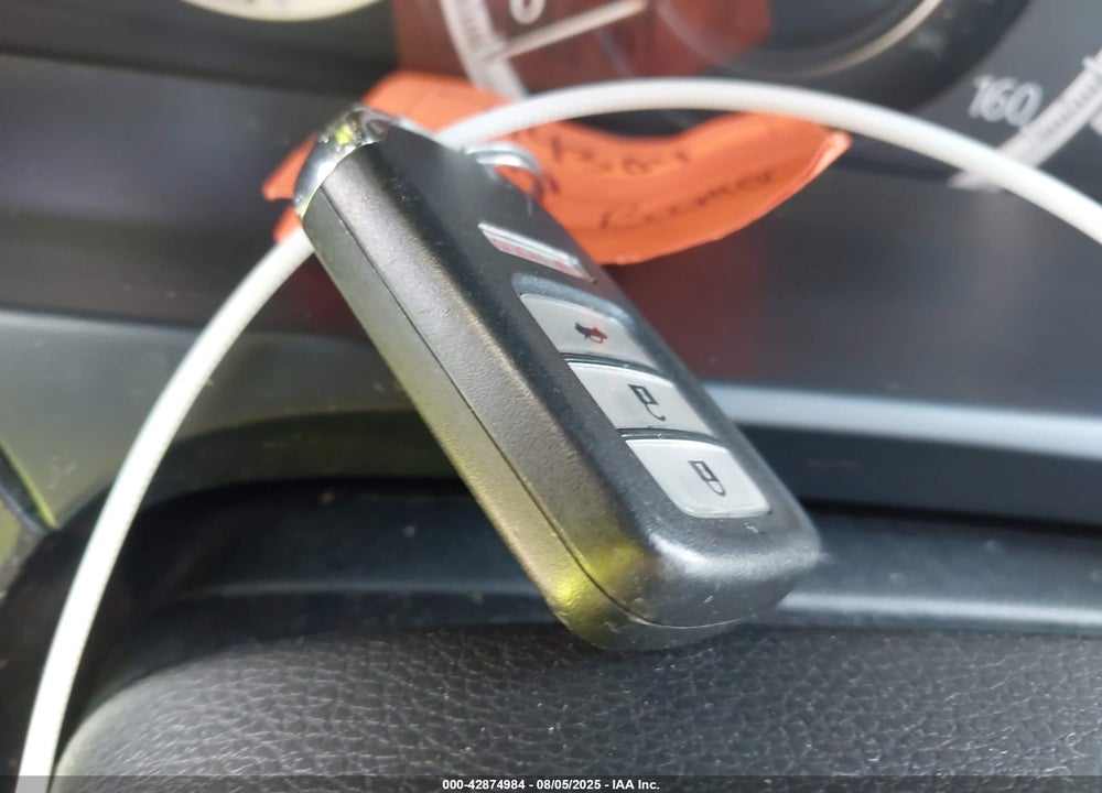 2013 HONDA ACCORD VIN: 1HGCR3F83DA001680