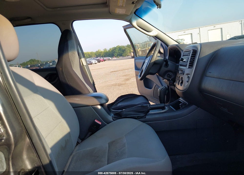 2006 FORD ESCAPE VIN: 1FMYU93146KC43979
