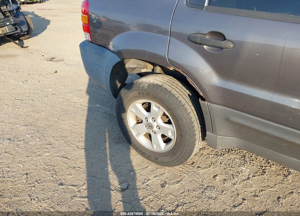 2006 FORD ESCAPE VIN: 1FMYU93146KC43979