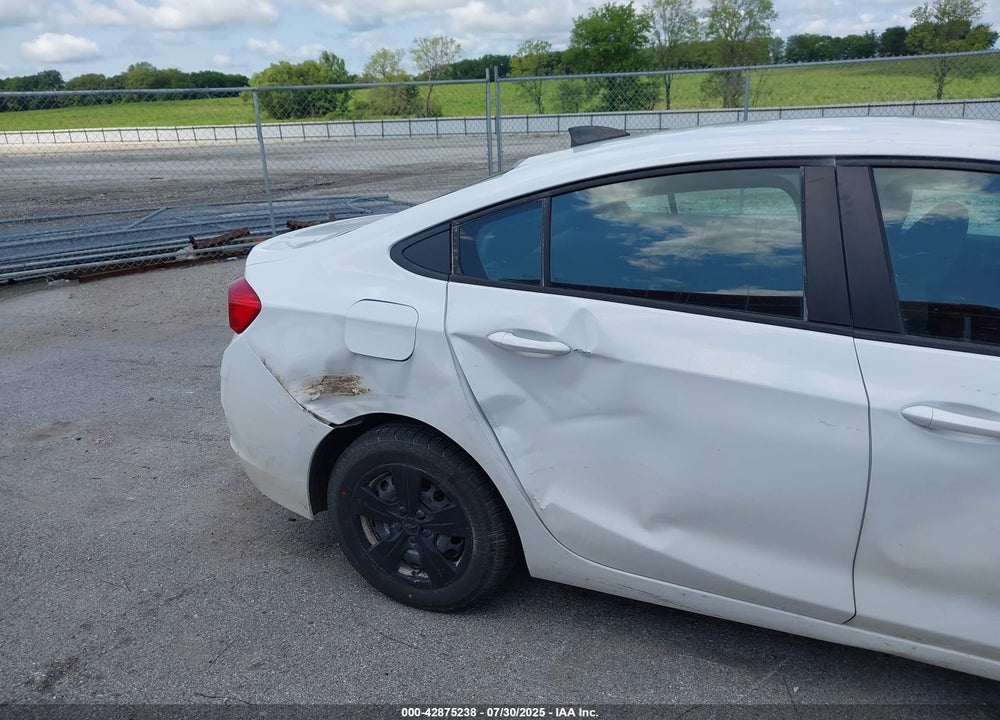 2017 CHEVROLET CRUZE VIN: 1G1BC5SM2H7280660