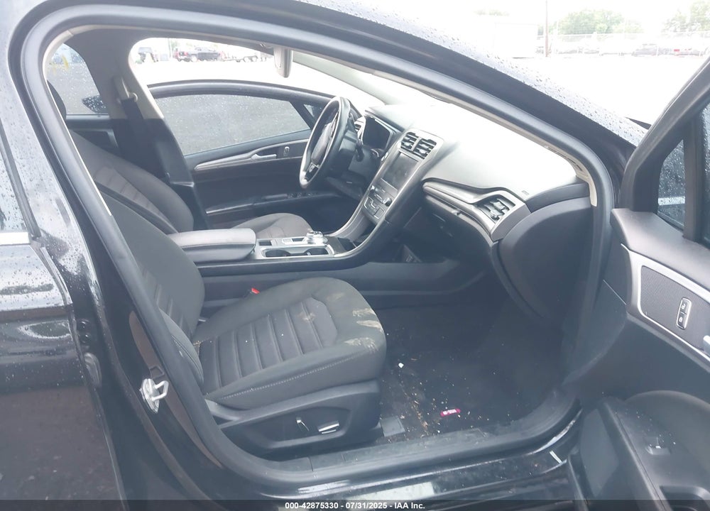 2019 FORD FUSION SE VIN: 3FA6P0T99KR276668