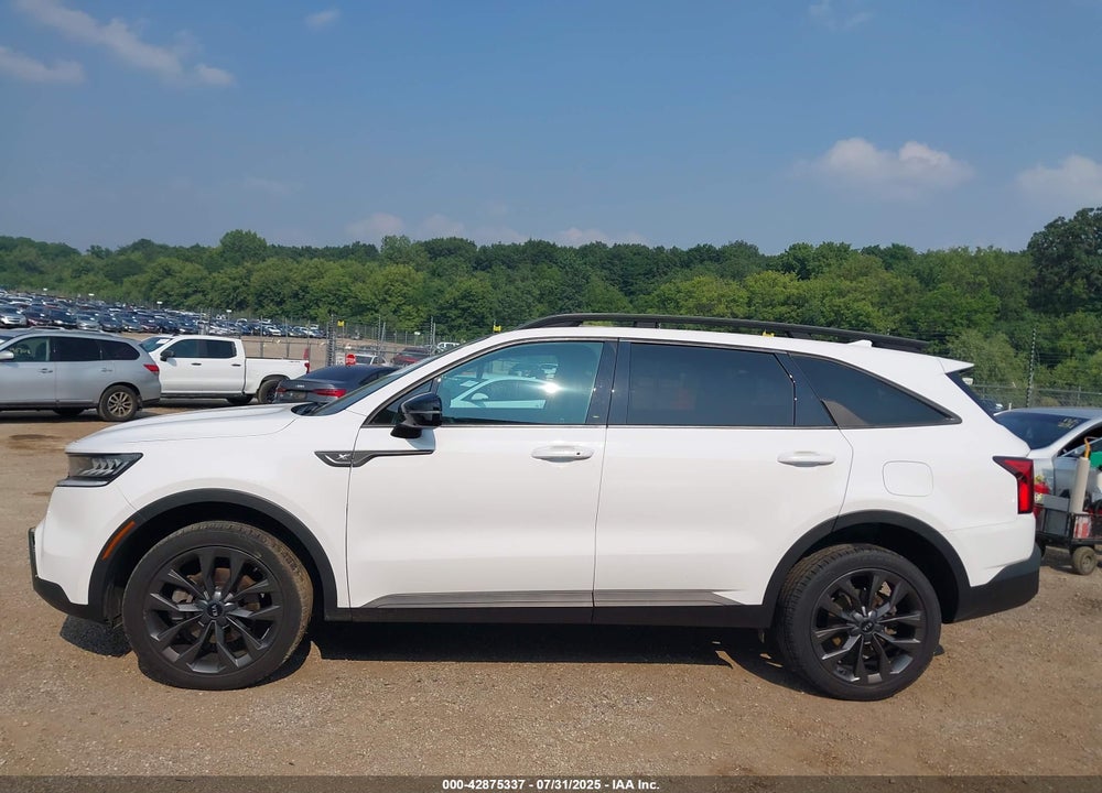2021 KIA SORENTO VIN: 5XYRHDLF5MG071749