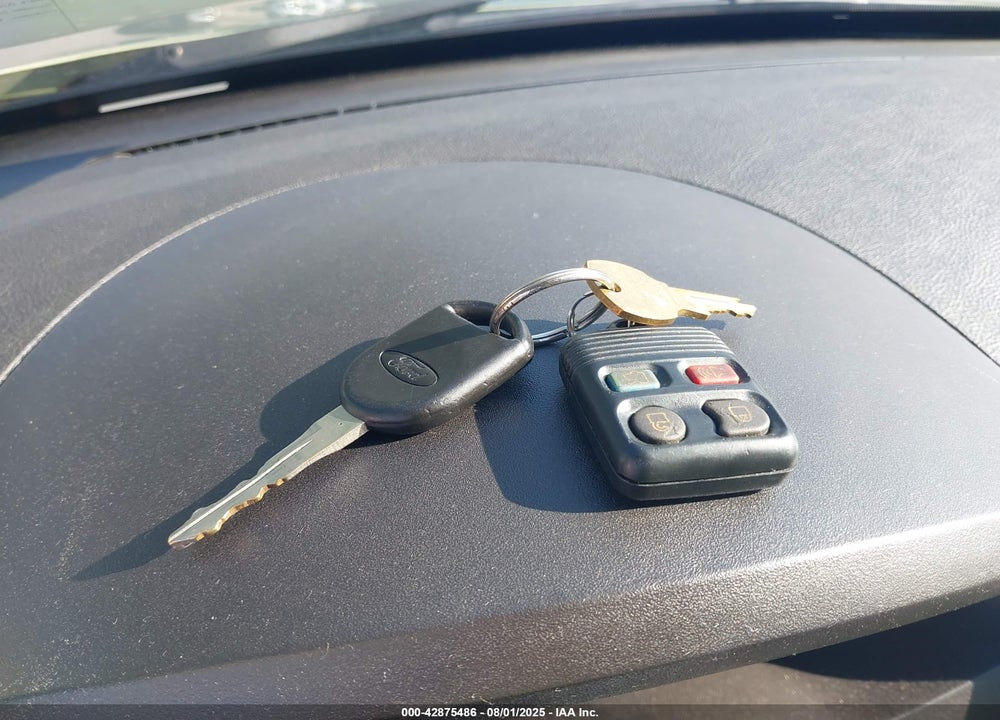 2007 FORD FOCUS S/SE/SES VIN: 1FAFP34N47W186703