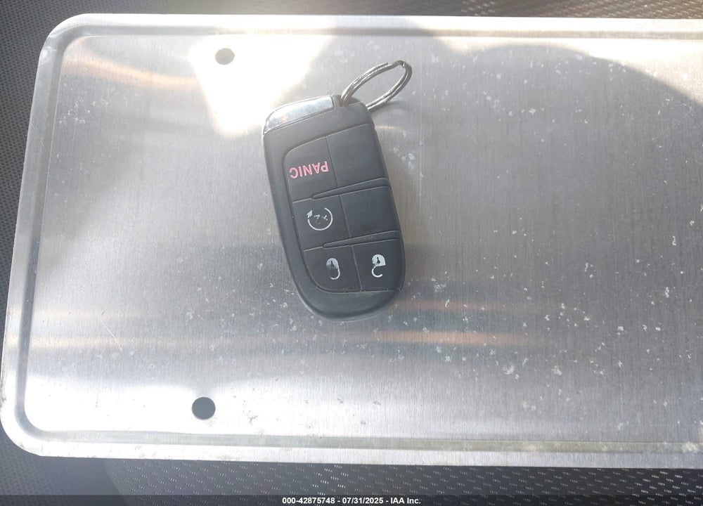 2015 JEEP RENEGADE VIN: ZACCJBBT0FPB73174
