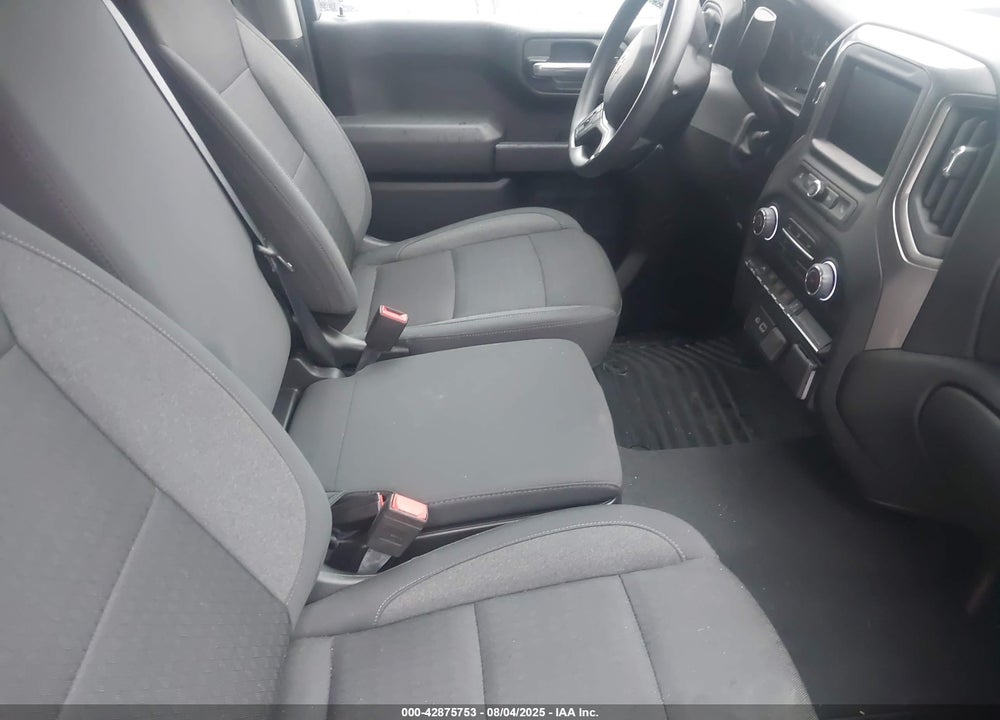 2025 CHEVROLET SILVERADO 1500 4WD SHORT BED CUSTOM VIN: 1GCPKBEKXSZ227760