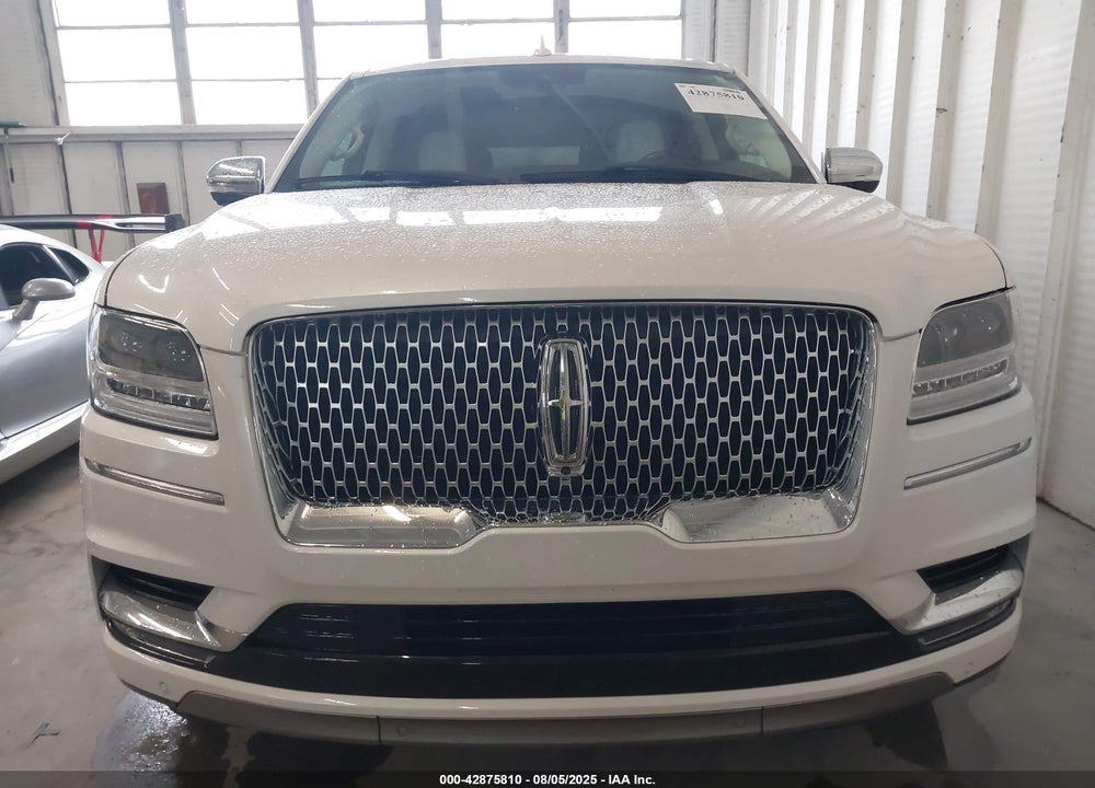 2019 LINCOLN NAVIGATOR VIN: 5LMJJ3TT1KEL06745