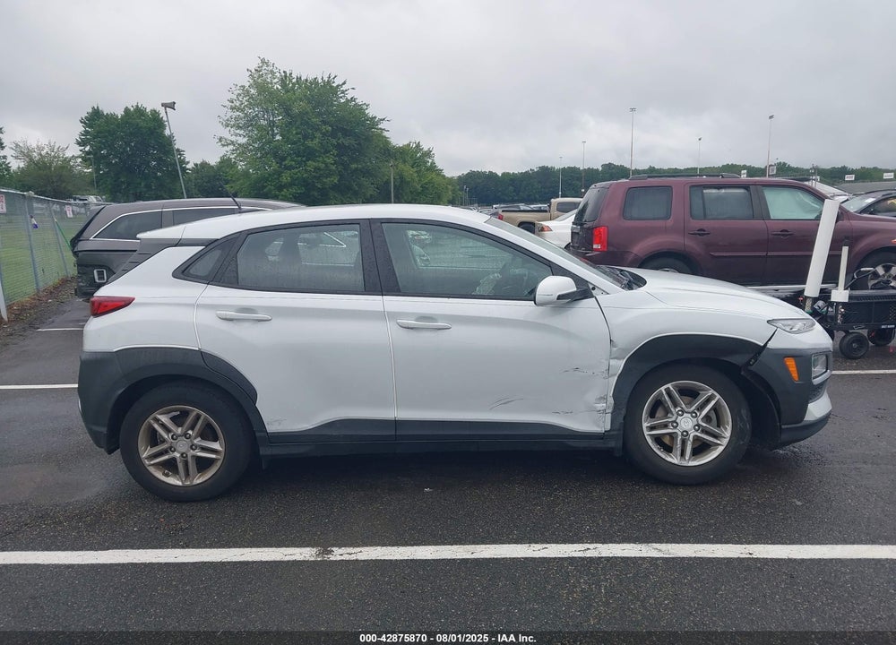 2019 HYUNDAI KONA SE VIN: KM8K12AA4KU302228