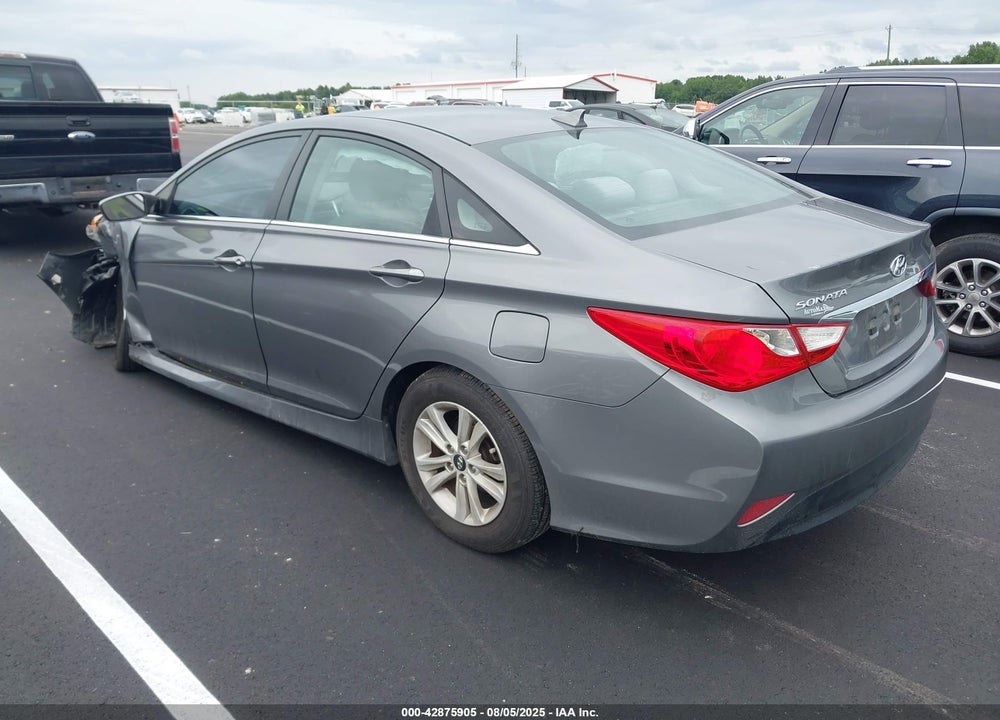 2014 HYUNDAI SONATA GLS VIN: 5NPEB4AC0EH882281