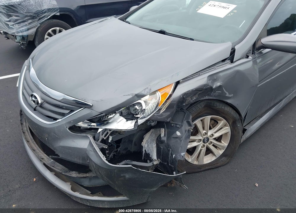 2014 HYUNDAI SONATA GLS VIN: 5NPEB4AC0EH882281