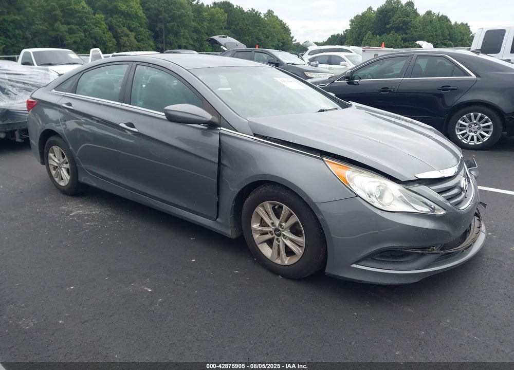 2014 HYUNDAI SONATA GLS VIN: 5NPEB4AC0EH882281