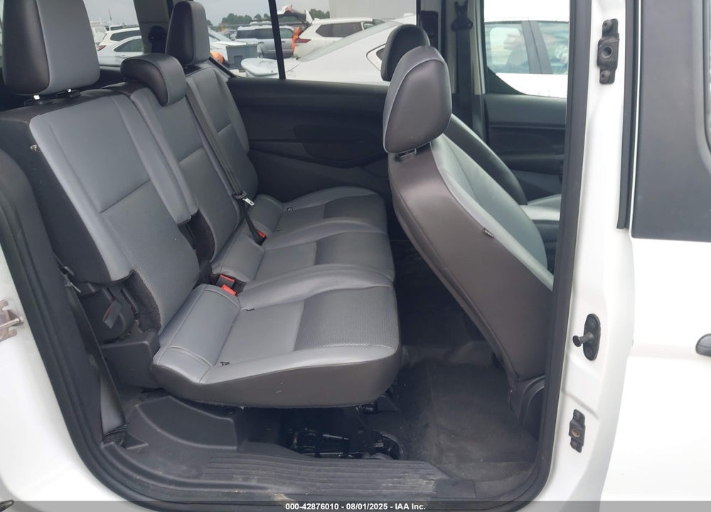 2015 FORD TRANSIT CONNECT XL VIN: NM0GS9E75F1180112