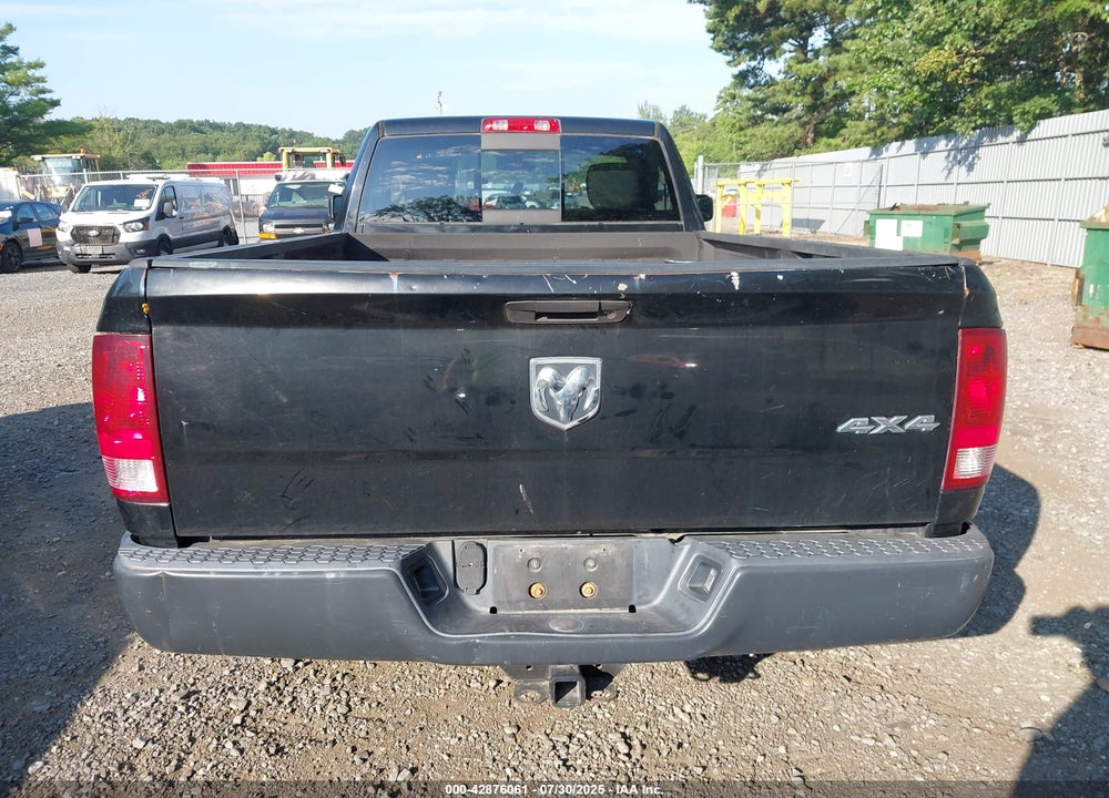 2014 RAM 1500 VIN: 3C6JR7DG4EG324833