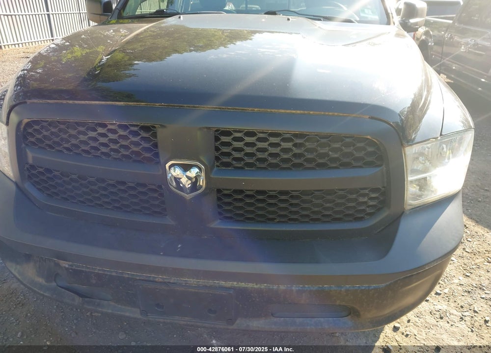 2014 RAM 1500 VIN: 3C6JR7DG4EG324833