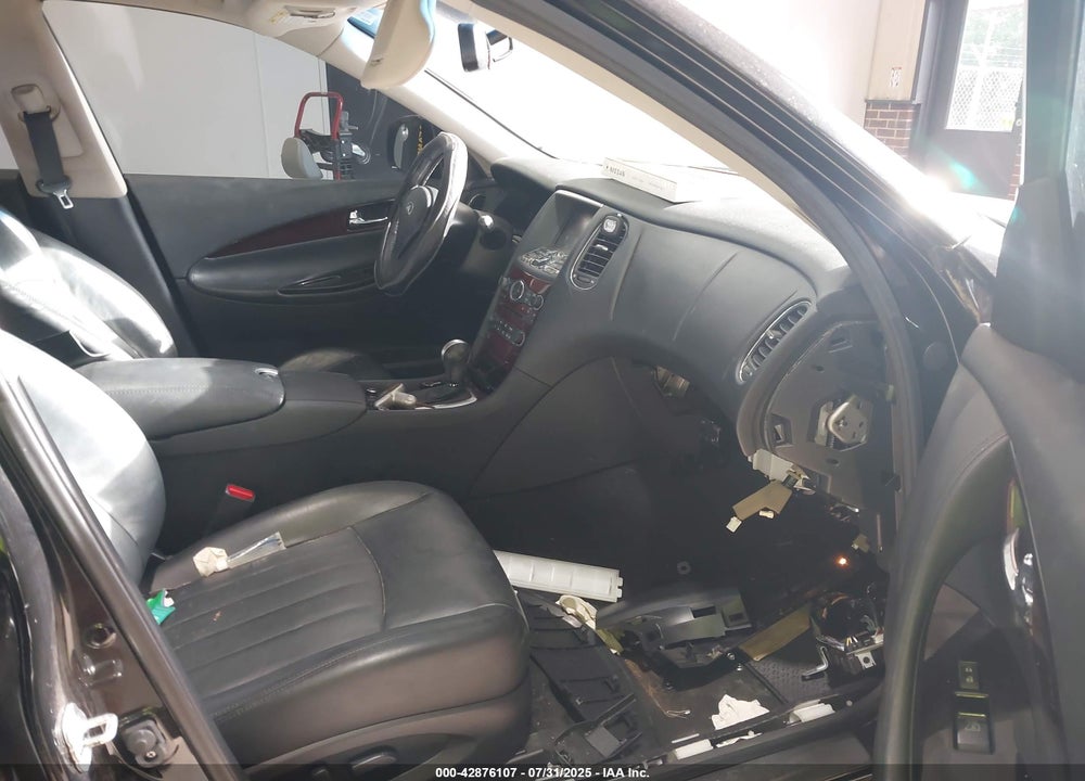 2016 INFINITI QX50 VIN: JN1BJ0RP0GM233985