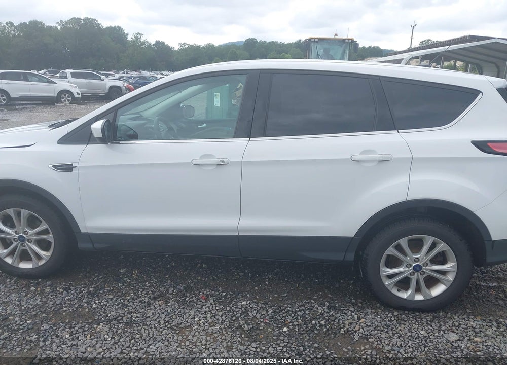 2017 FORD ESCAPE VIN: 1FMCU0GD3HUC55414