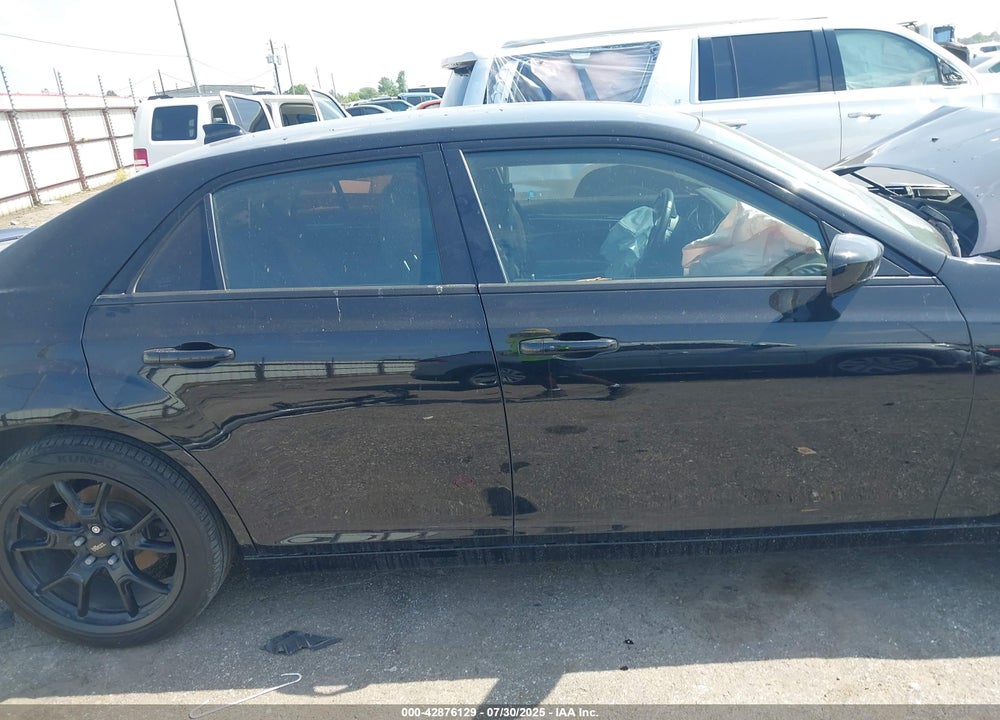 2020 CHRYSLER 300 VIN: 2C3CCAAG3LH212532