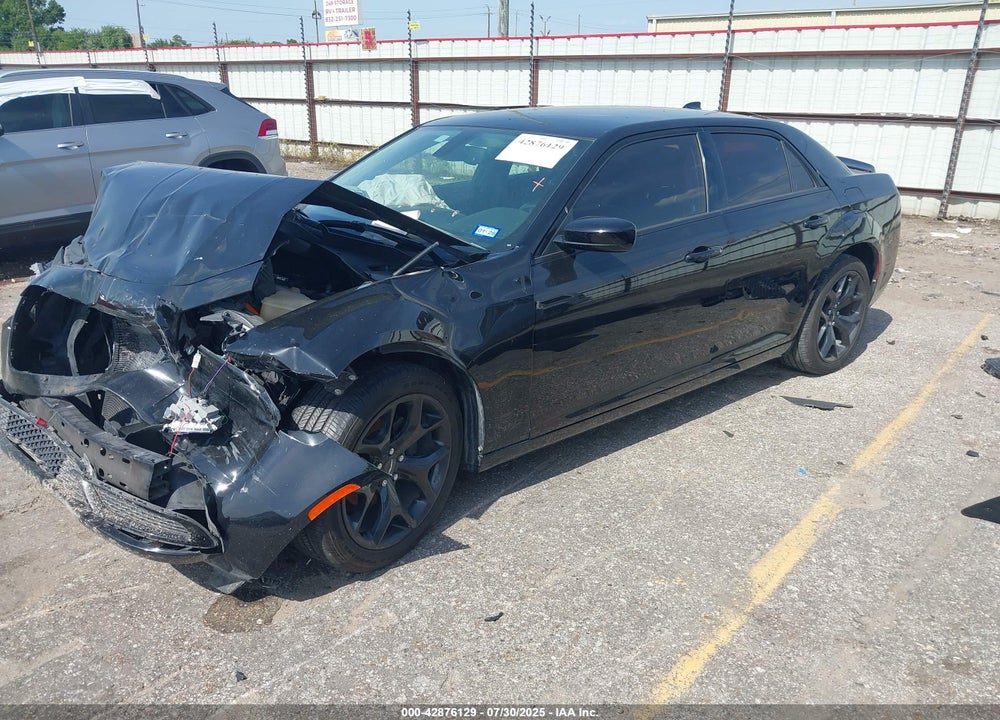 2020 CHRYSLER 300 VIN: 2C3CCAAG3LH212532