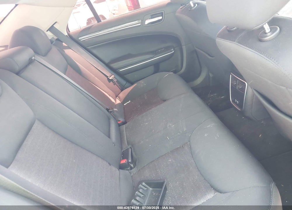 2020 CHRYSLER 300 VIN: 2C3CCAAG3LH212532