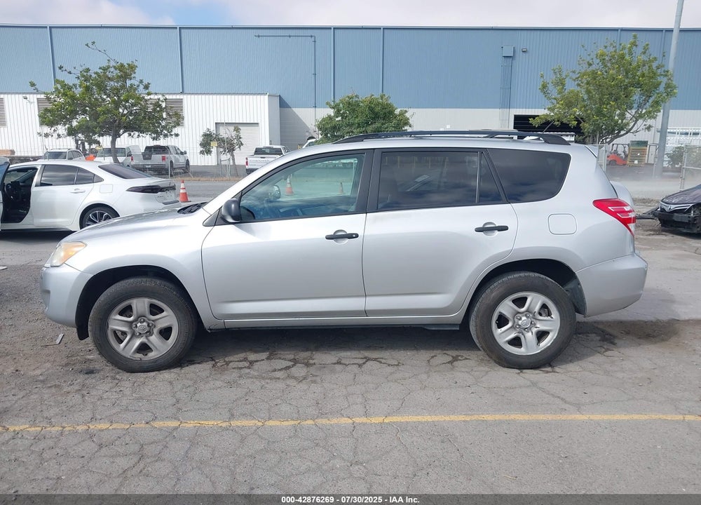 2011 TOYOTA RAV4 VIN: 2T3ZF4DV2BW084226