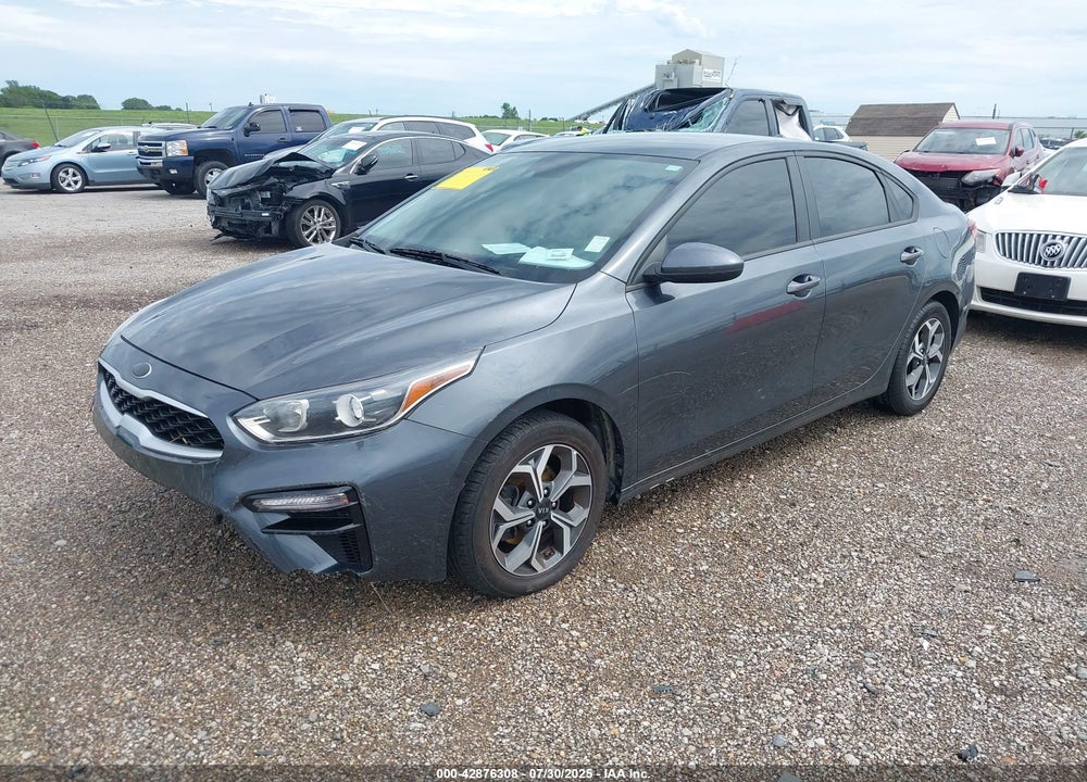 2021 KIA FORTE VIN: 3KPF24AD0ME339805