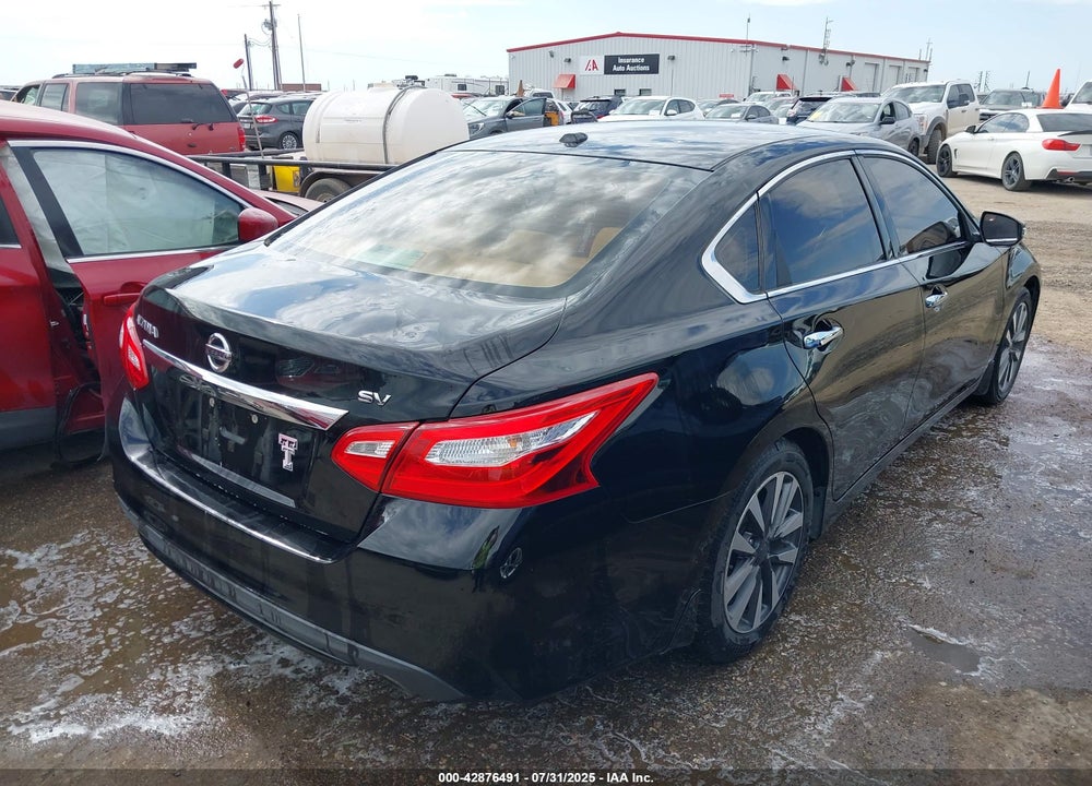 2017 NISSAN ALTIMA VIN: 1N4AL3AP6HC113878