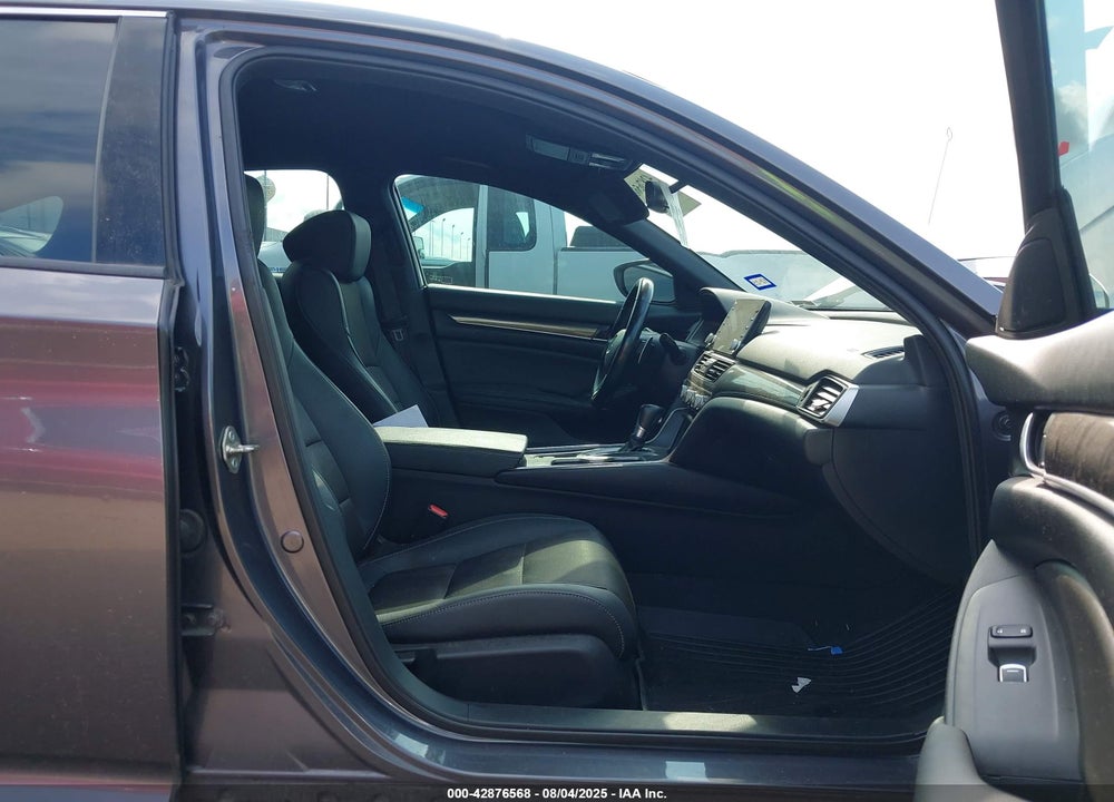 2020 HONDA ACCORD VIN: 1HGCV1F33LA012732