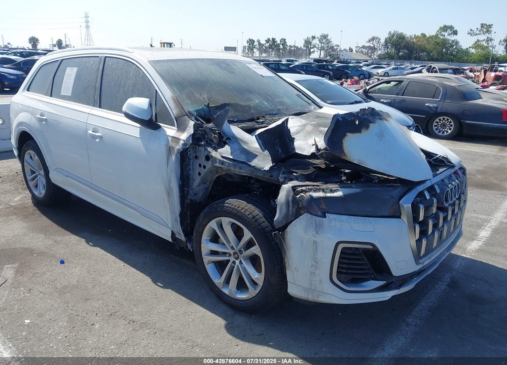2025 AUDI Q7 PREMIUM 55 TFSI QUATTRO TIPTRONIC VIN: WA1AVBF70SD004951