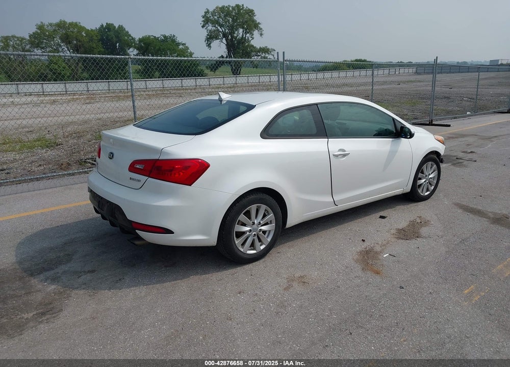 2016 KIA FORTE VIN: KNAFX6A88G5596806