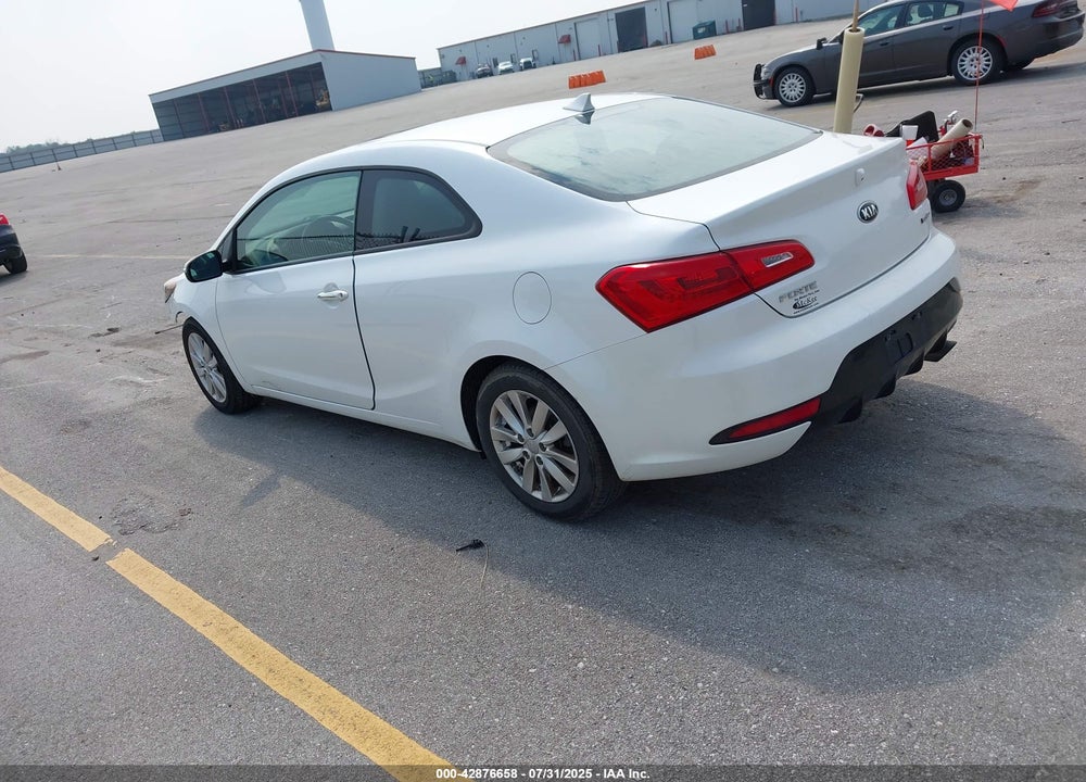 2016 KIA FORTE VIN: KNAFX6A88G5596806