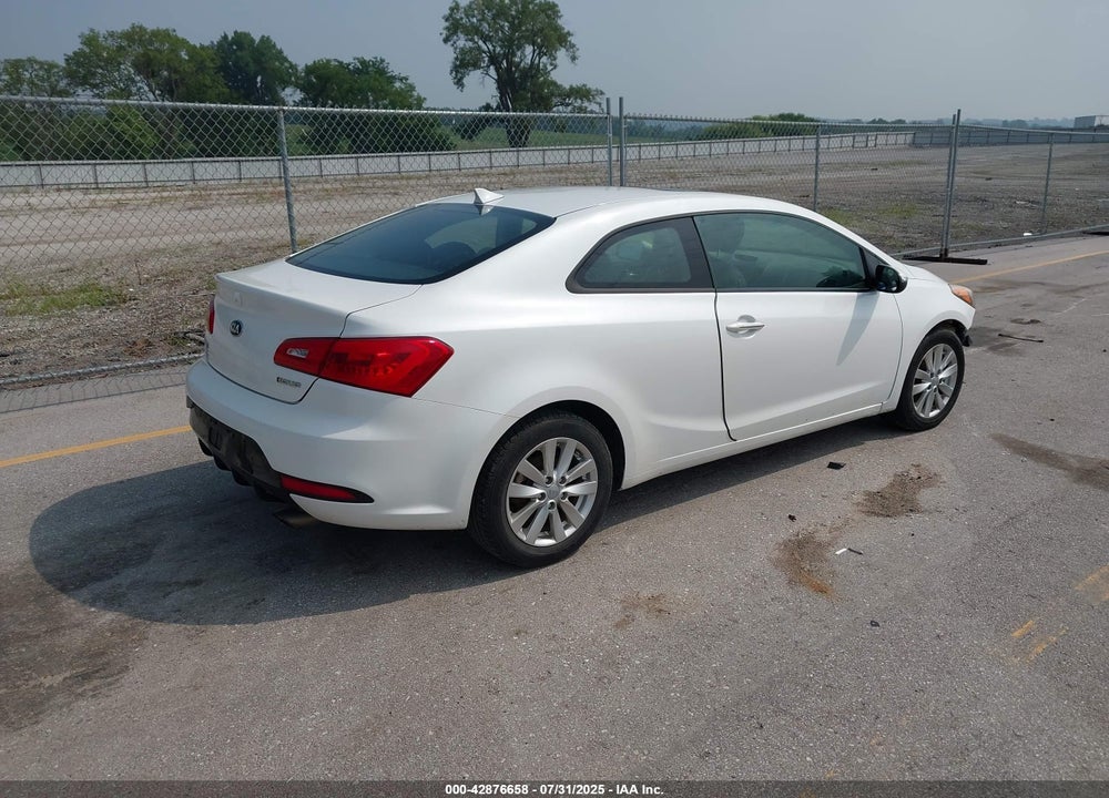 2016 KIA FORTE VIN: KNAFX6A88G5596806