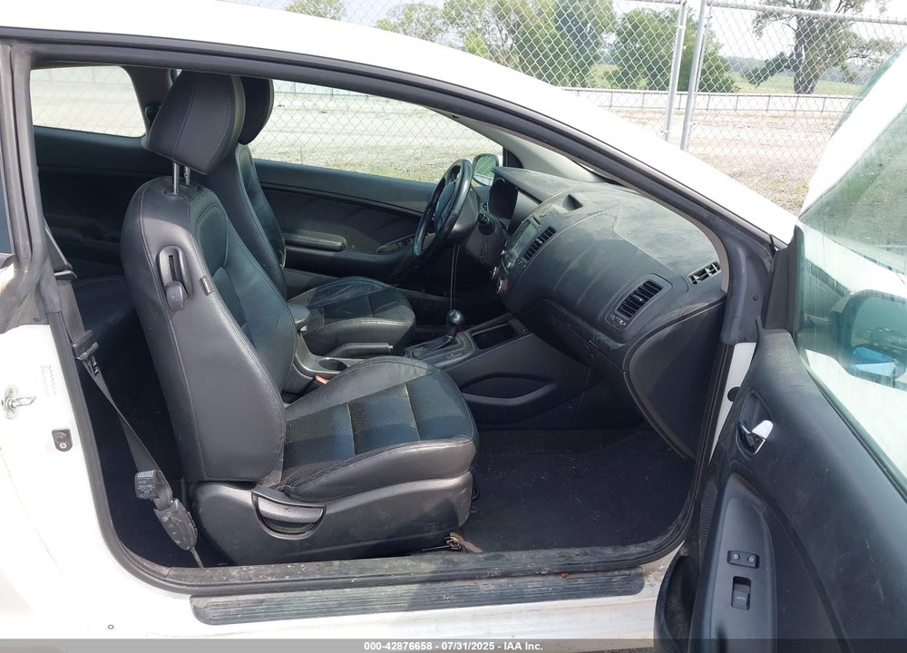 2016 KIA FORTE VIN: KNAFX6A88G5596806