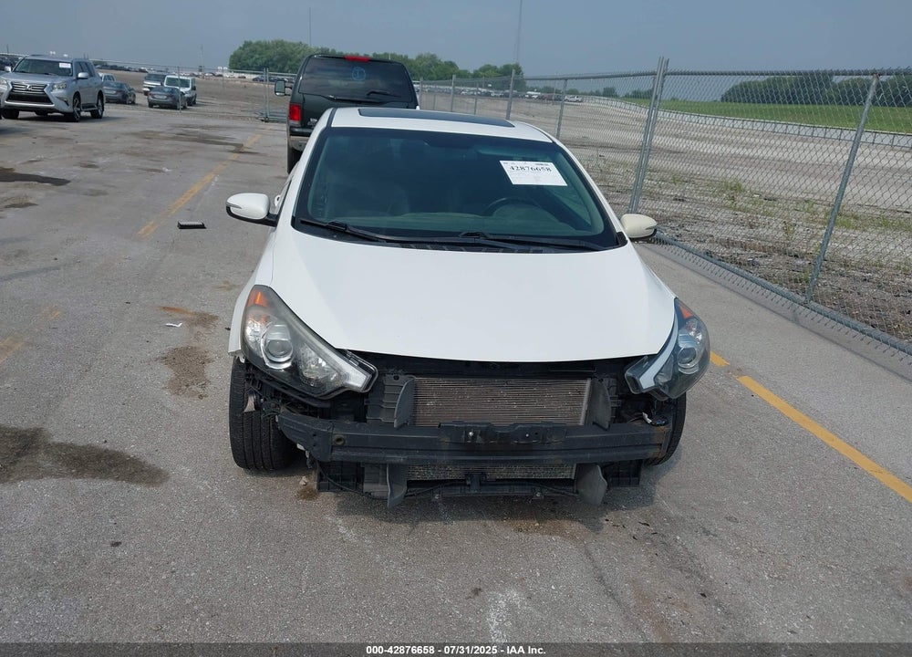 2016 KIA FORTE VIN: KNAFX6A88G5596806