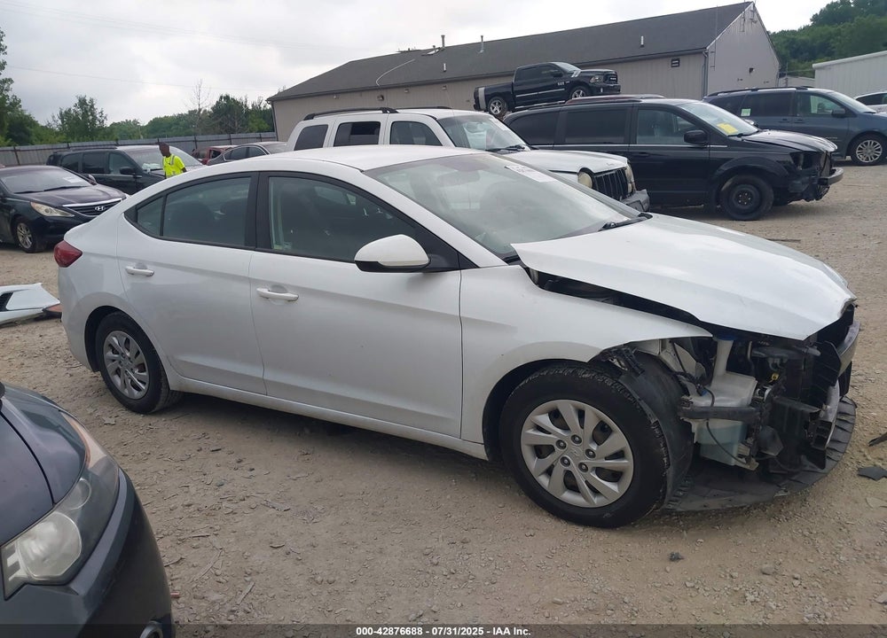 2018 HYUNDAI ELANTRA VIN: 5NPD74LF4JH295175