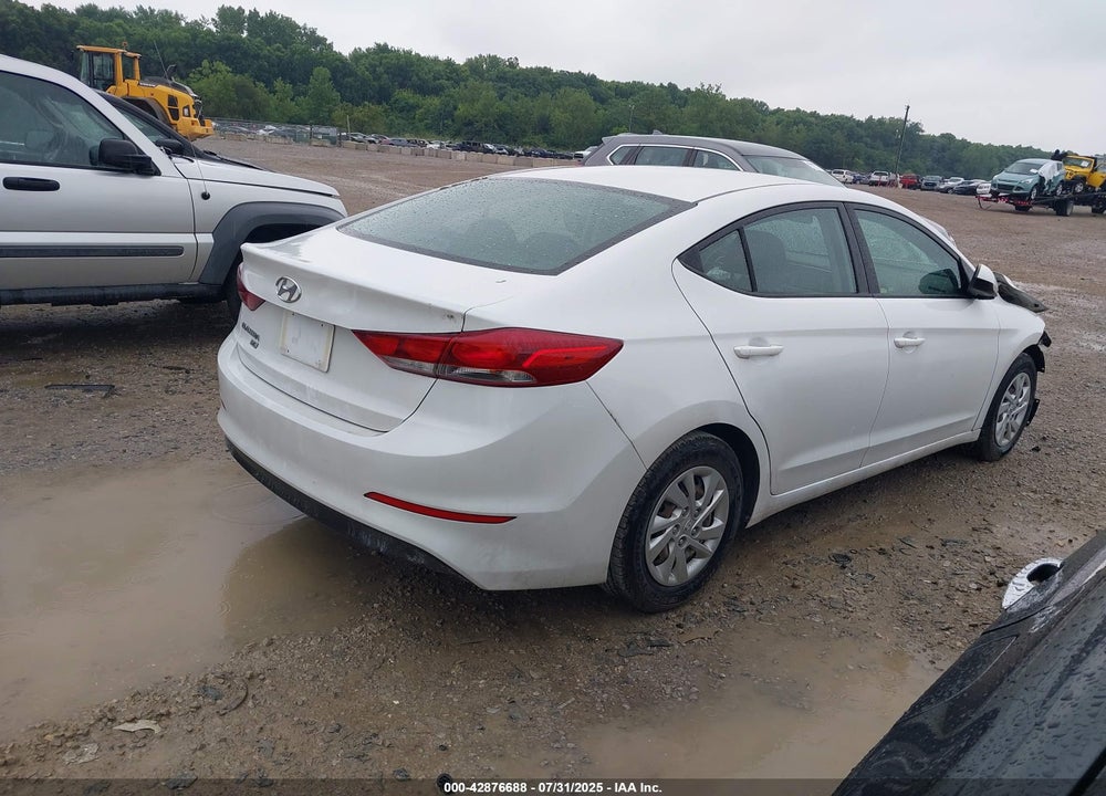 2018 HYUNDAI ELANTRA VIN: 5NPD74LF4JH295175