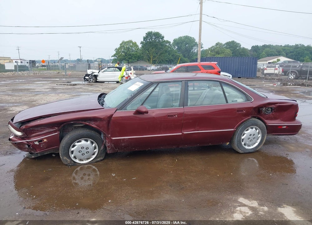 1998 OLDSMOBILE EIGHTY-EIGHT VIN: 1G3HN52K8W4828010