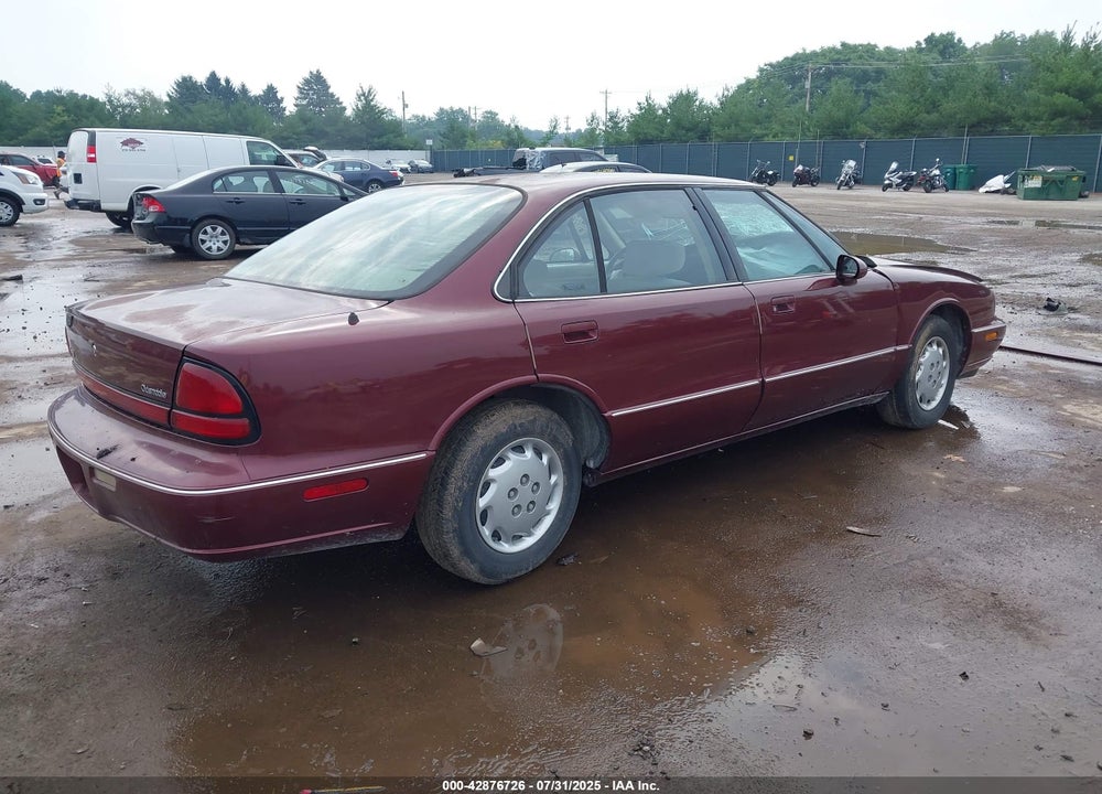 1998 OLDSMOBILE EIGHTY-EIGHT VIN: 1G3HN52K8W4828010