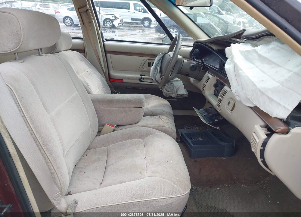 1998 OLDSMOBILE EIGHTY-EIGHT VIN: 1G3HN52K8W4828010
