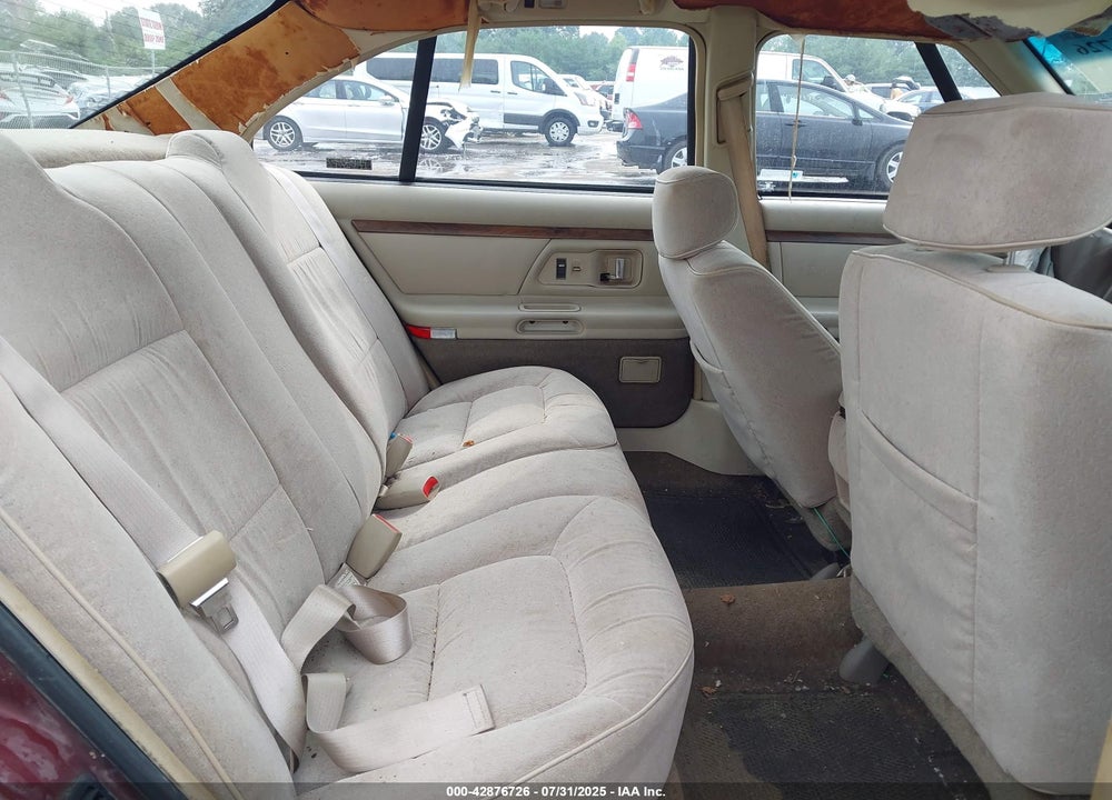 1998 OLDSMOBILE EIGHTY-EIGHT VIN: 1G3HN52K8W4828010