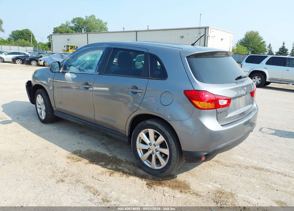2015 MITSUBISHI OUTLANDER SPORT ES VIN: 4A4AP3AW8FE024846