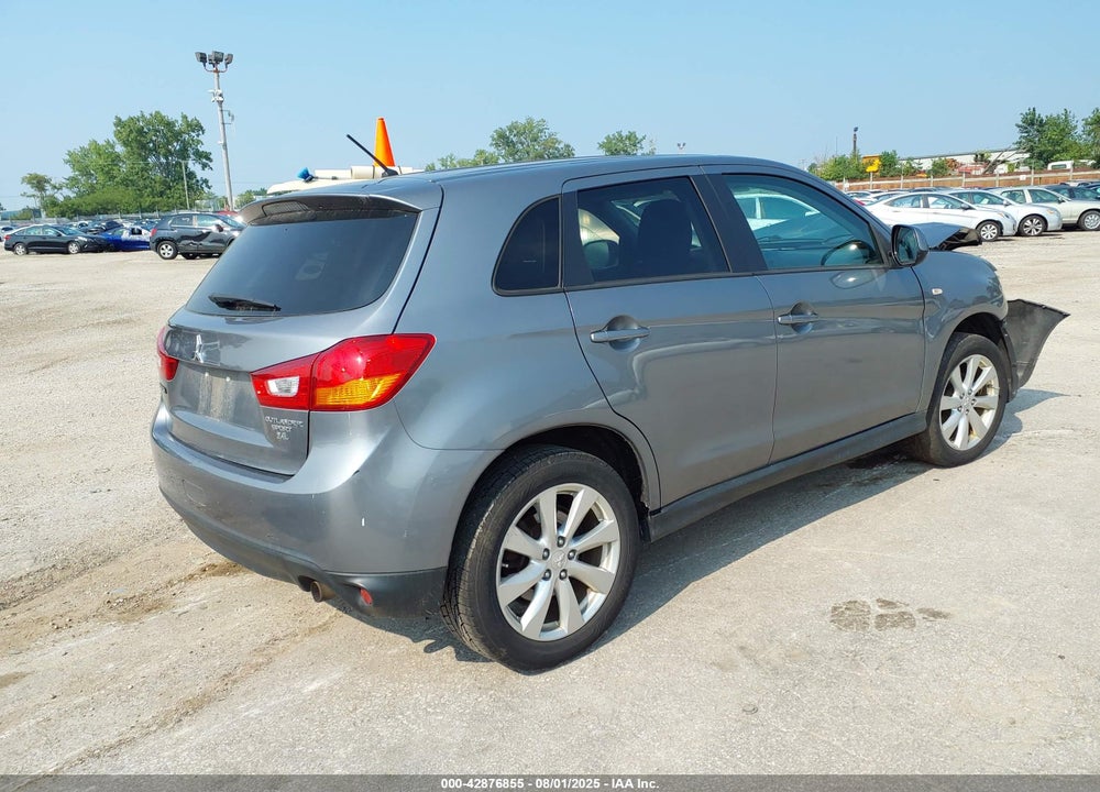 2015 MITSUBISHI OUTLANDER SPORT ES VIN: 4A4AP3AW8FE024846