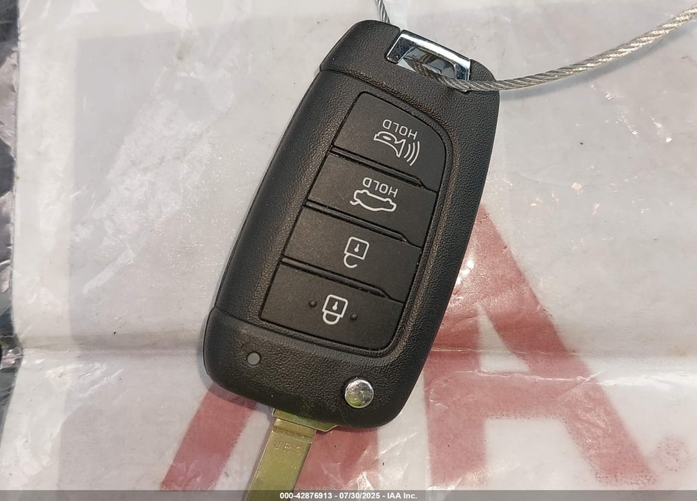 2025 HYUNDAI ELANTRA VIN: KMHLL4DG6SU980814