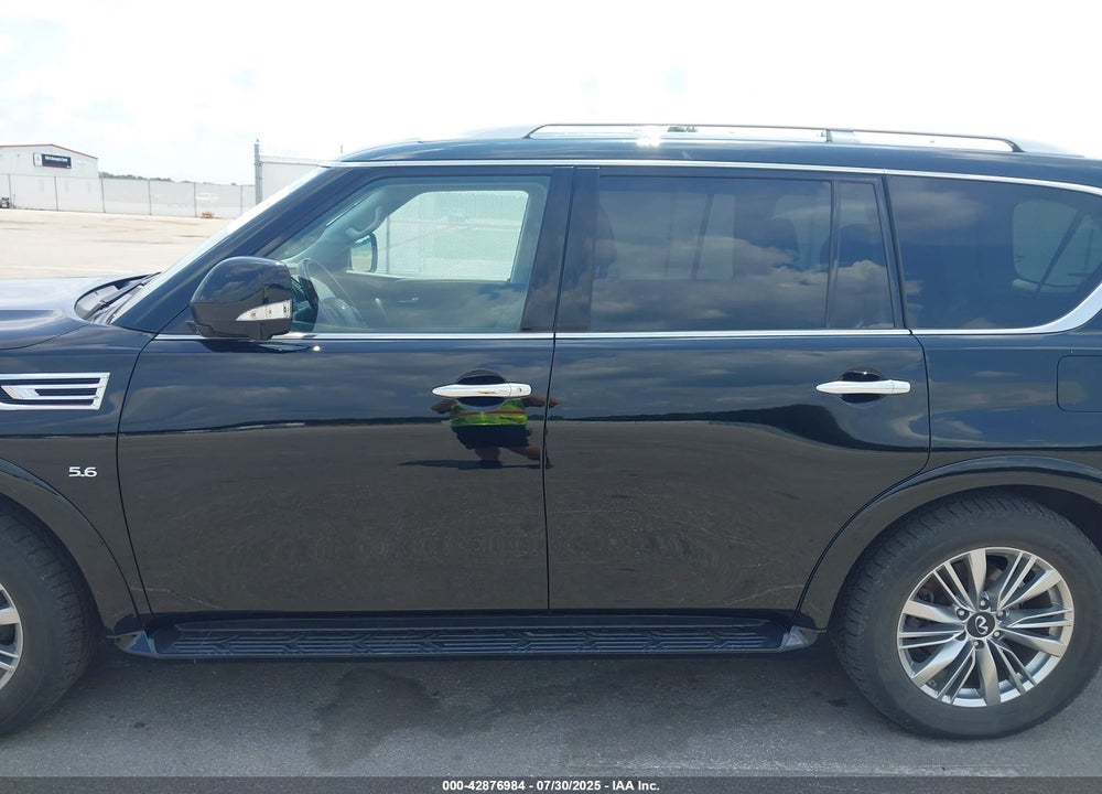 2018 INFINITI QX80 VIN: JN8AZ2NE9J9193602