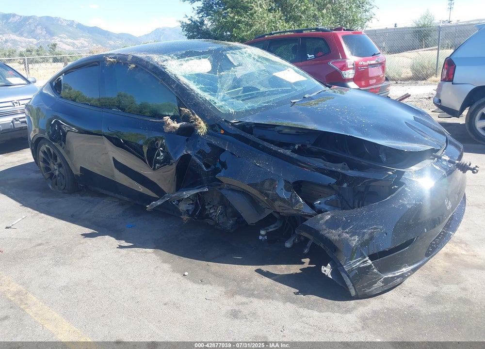 2020 TESLA MODEL Y LONG RANGE DUAL MOTOR ALL-WHEEL DRIVE VIN: 5YJYGDEE2LF049958
