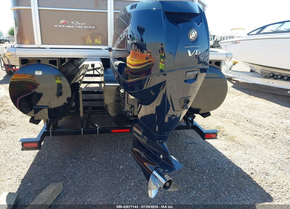 2025 TRAILER 2021 SUNTRACKER SF22 XP3 VIN: 4PGBP2323SL105711