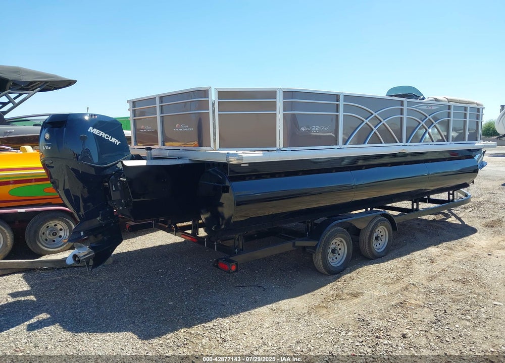 2025 TRAILER 2021 SUNTRACKER SF22 XP3 VIN: 4PGBP2323SL105711